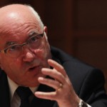 Carlo-Tavecchio-AuepIZ6U4kAm.jpg