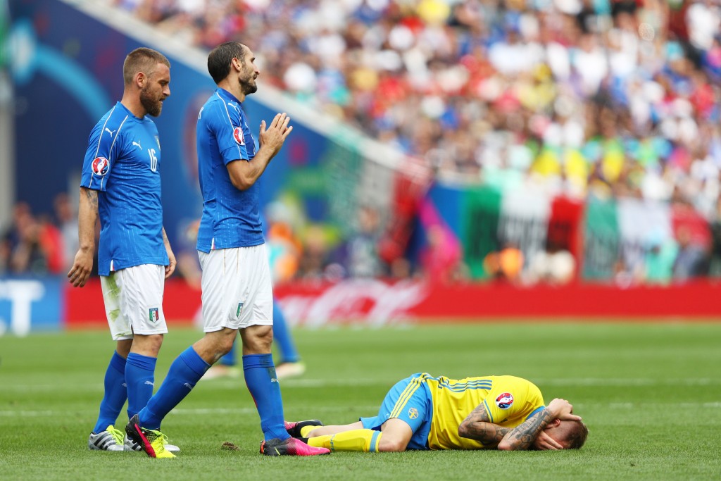 Italy v Sweden - Group E: UEFA Euro 2016