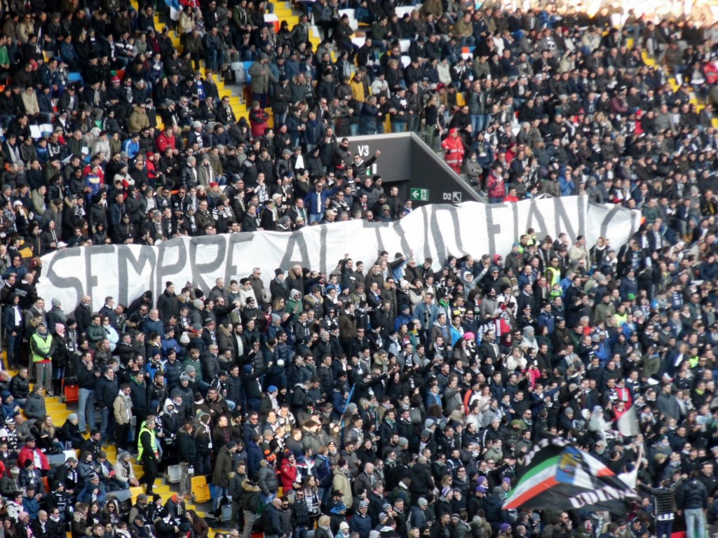 Udinese striscione curva nord tifosi