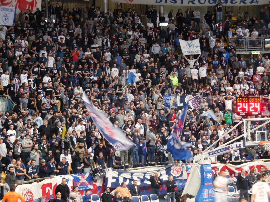 Fortitudo Bologna Gsa Udine tifosi casa