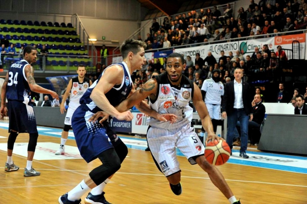 Gsa Udine Ferrara Okoye