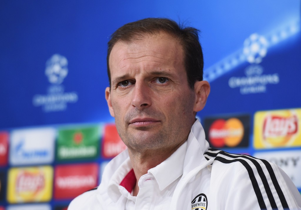 Juventus - Training &amp; Press Conference
