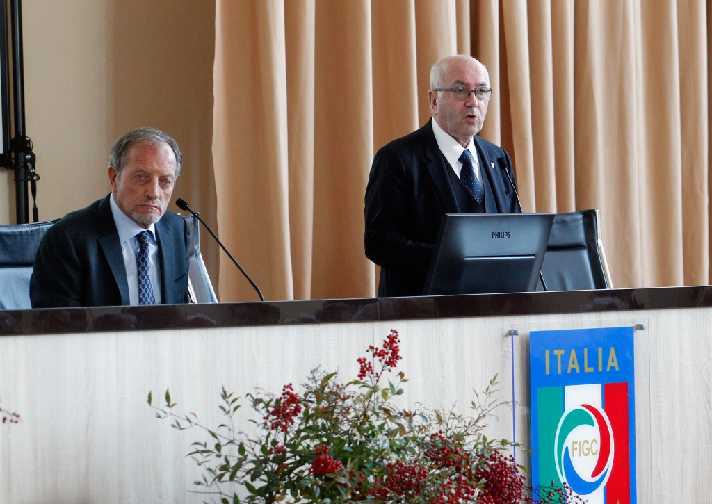 TAVECCHIO ULIVIERI Italian Football Federation 'Panchine D'Oro E D'Argento' Prize