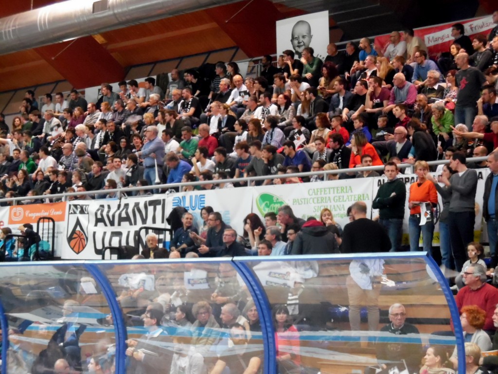 Gsa Udine Alma Trieste tifosi