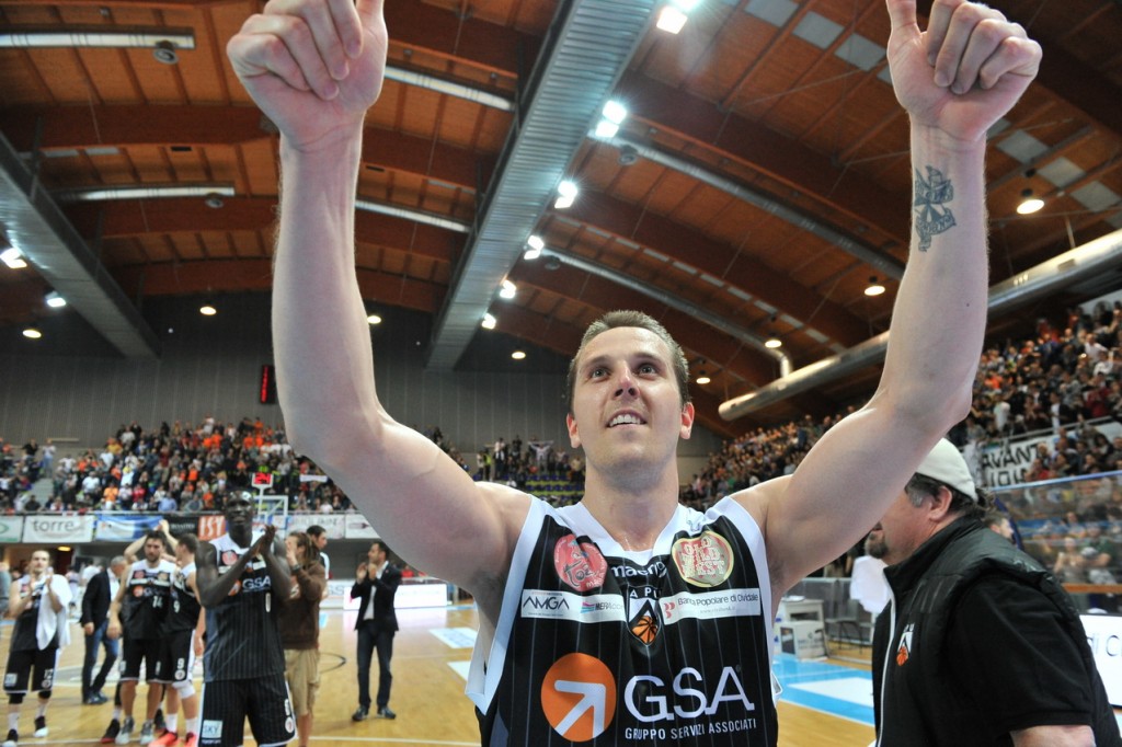 Gsa Udine Kontatto Fortitudo Bologna Veideman