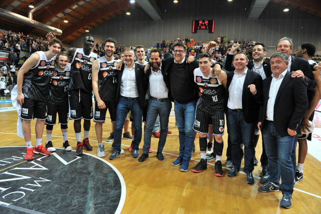 Gsa Udine Kontatto Fortitudo Bologna squadra staff