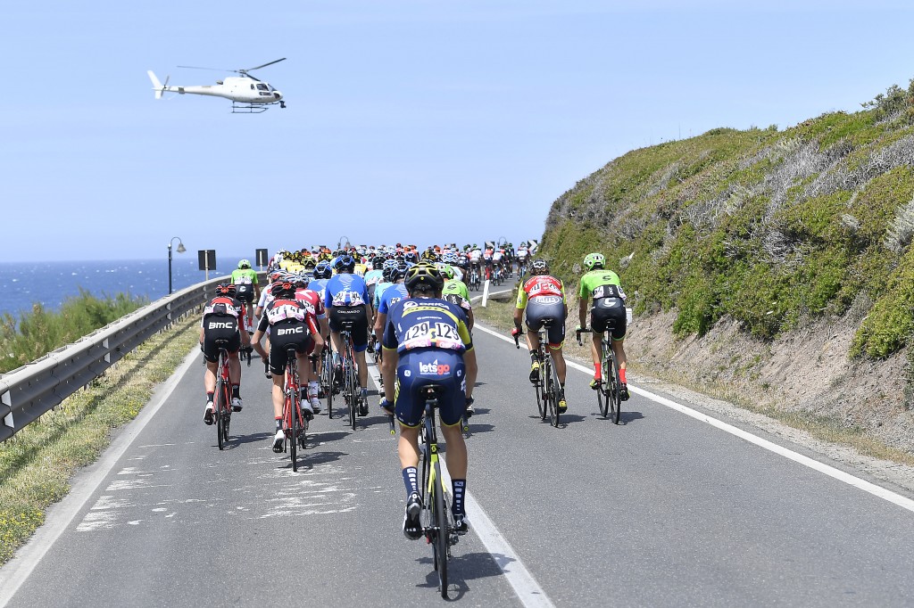 Giro d'Italia 2017 - 100a edizione -  Tappa 1 - da Alghero a Olbia -  206 km ( 128 miglia )