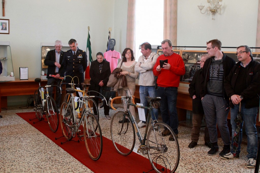 Giro inaugurazione Mostra Pantani 1