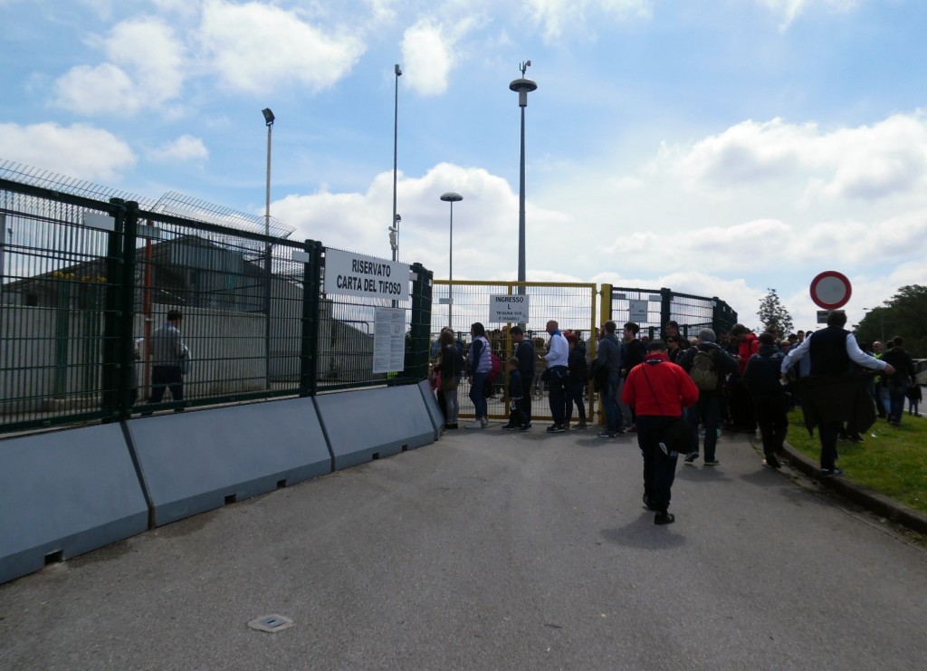 Udinese Atalanta ingresso stadio curva sud