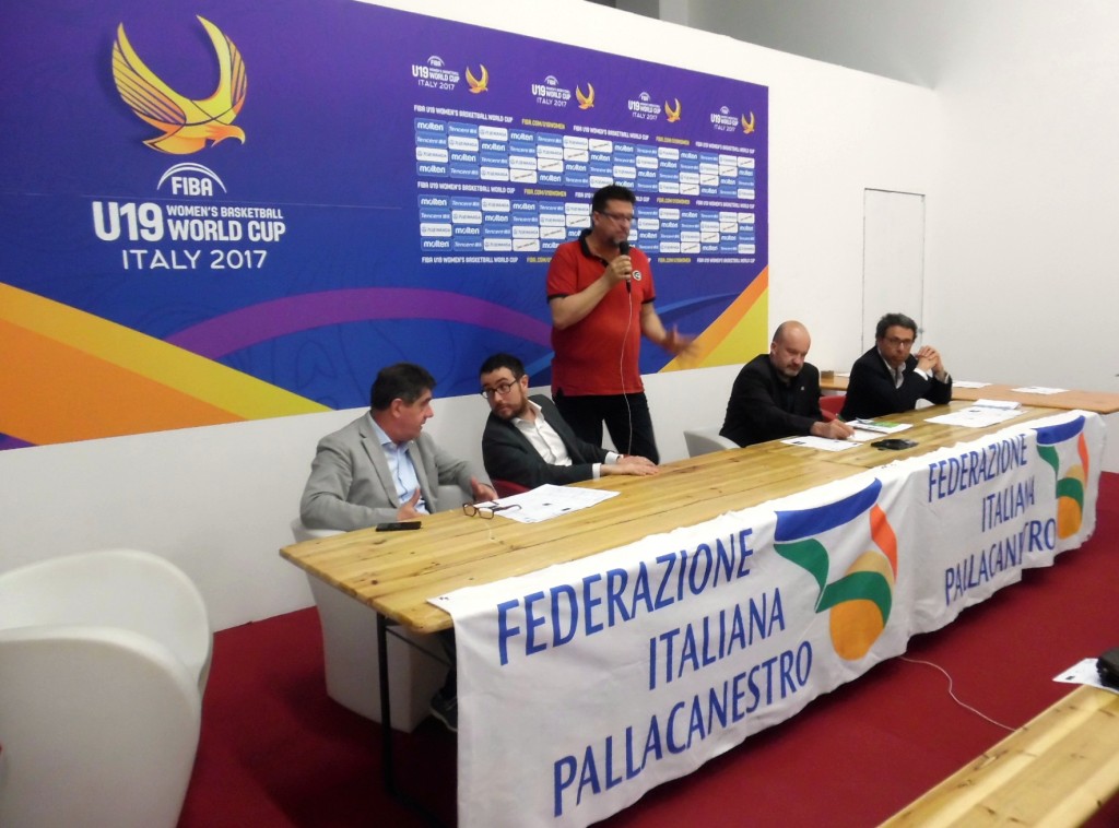 Basket Finali Under18 Micalich presentazione