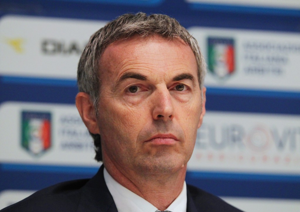 Italian Referees Association Unveils New Kits