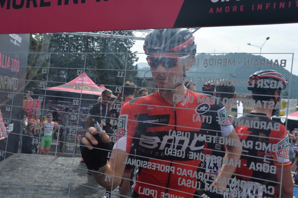 Giro d'Italia 2017 - 100a edizione -  Tappa 16 - da Rovetta a Bormio -  222 km ( 137,9 miglia )