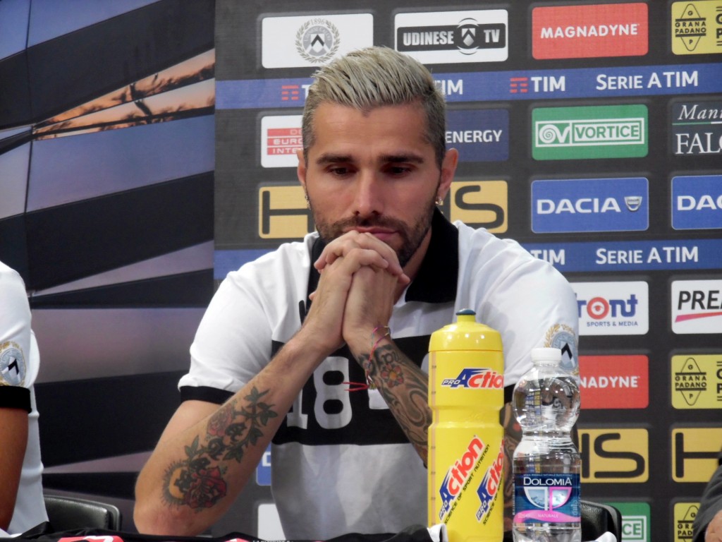 Udinese Behrami presentazione 2