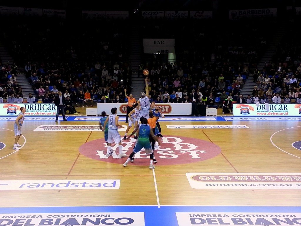 Gsa Udine Bondi Ferrara palla a due