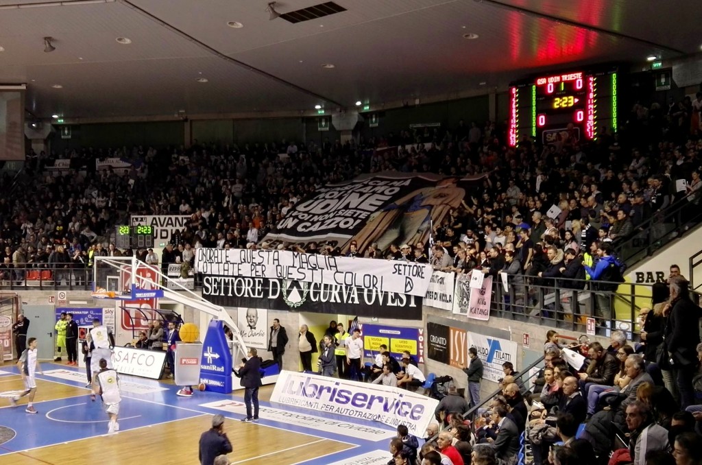 Gsa Udine Alma Trieste tifosi Settore D