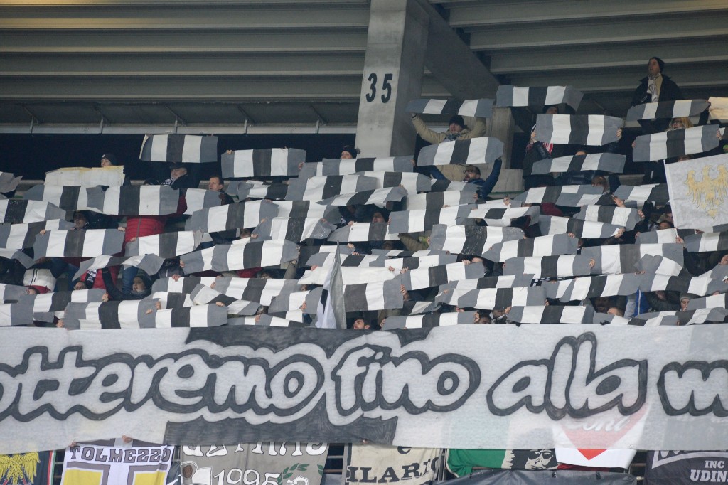 Udinese tifosi bianconeri