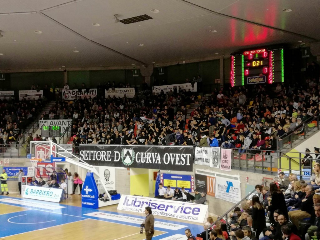 Gsa Udine Tezenis Verona tifosi Settore D