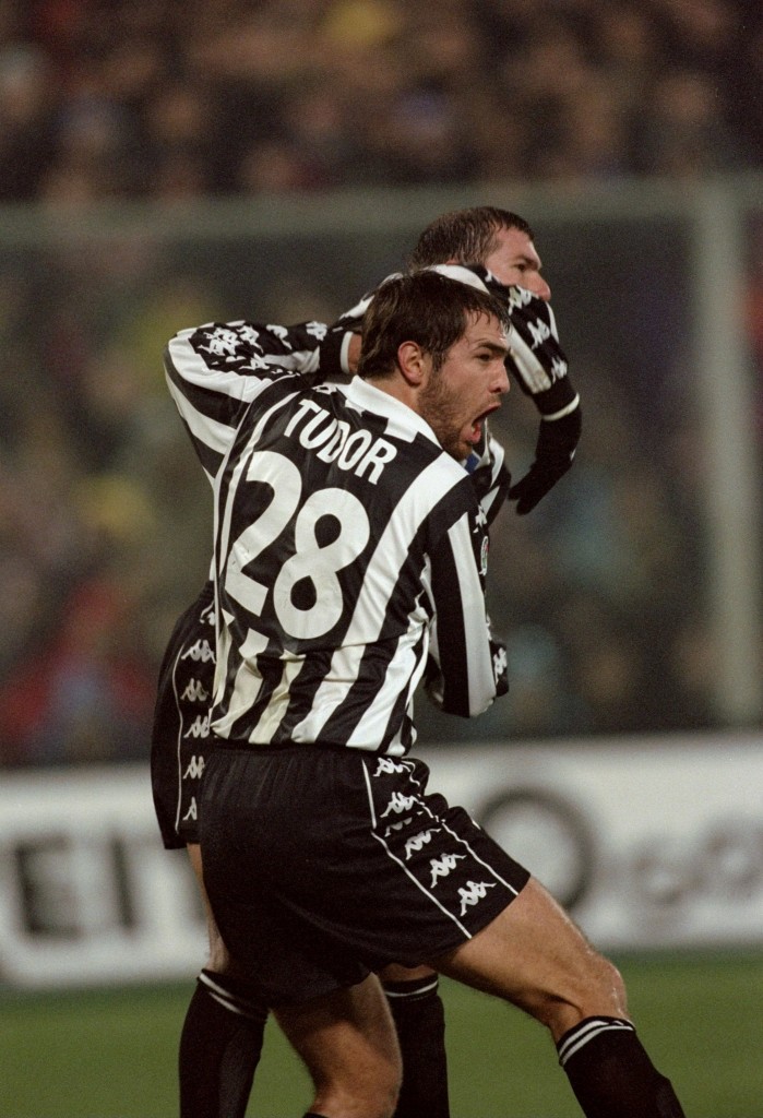 Igor Tudor and Zinedine Zadine of Juventus
