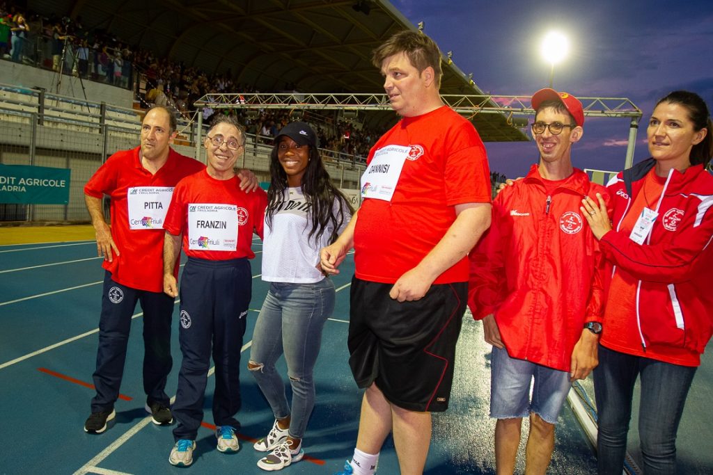 30-meeting-sport-solidarieta-fraser-in-pista-con-gli-atleti-special-olympics