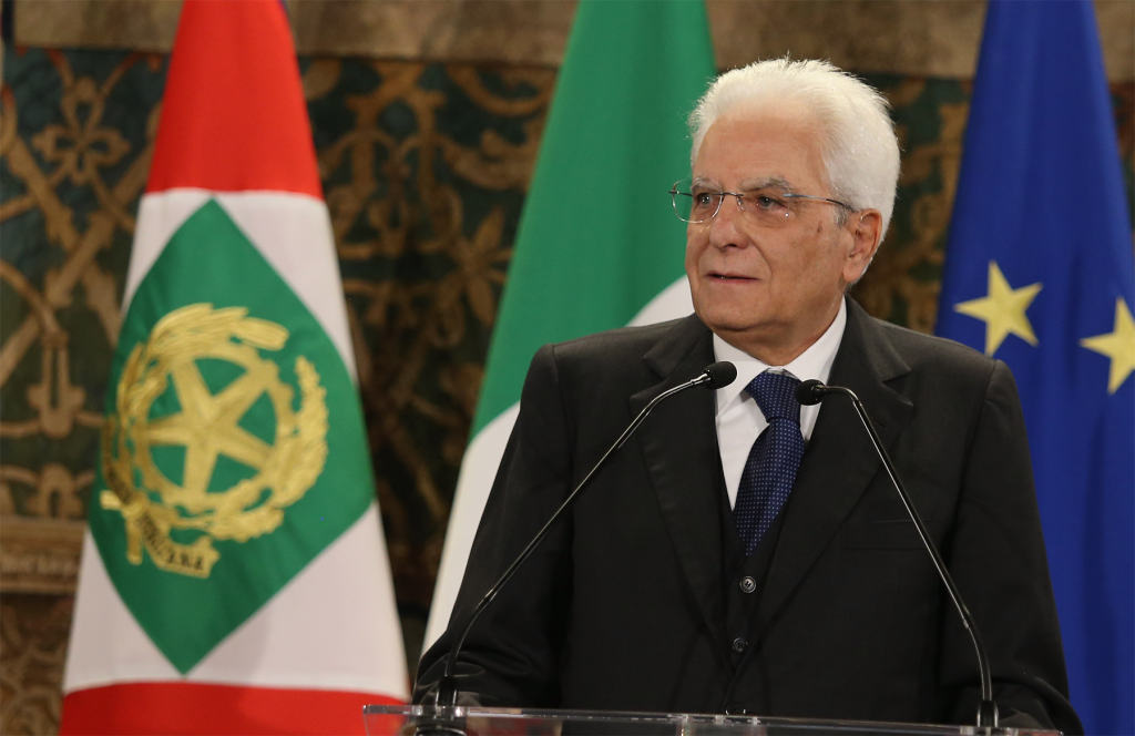 Che farà Mattarella se cade il Governo?