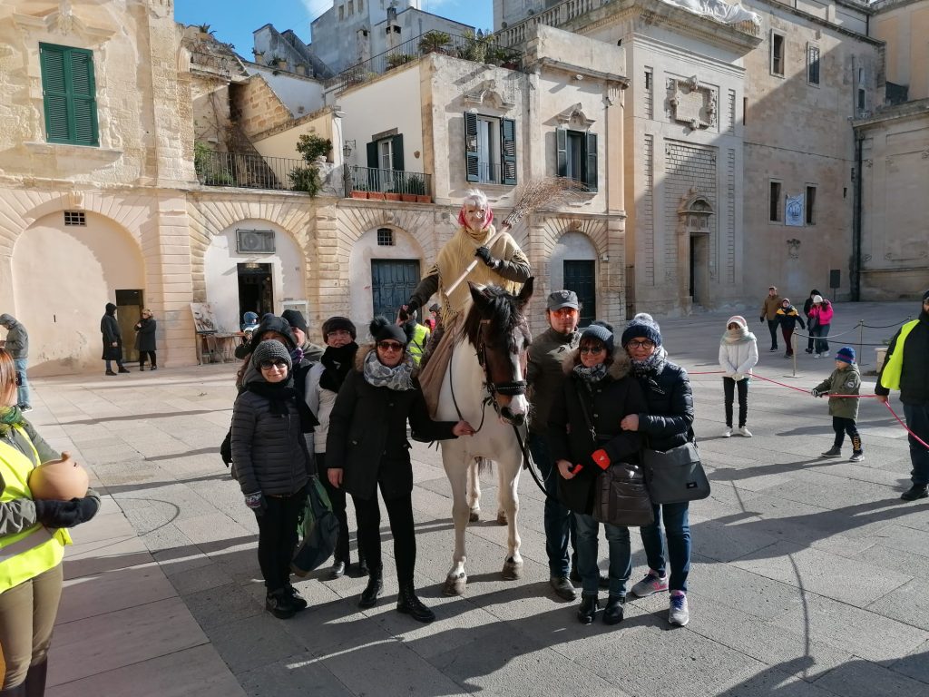 12da37f6-8697-49ab-a346-8e555e450417