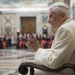 Benedetto XVI,celibato indispensabile,non posso tacere