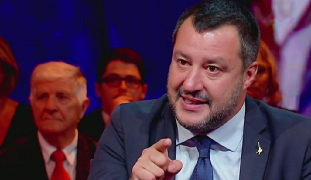 Ultime notizie governo, l'attacco di Matteo Salvini