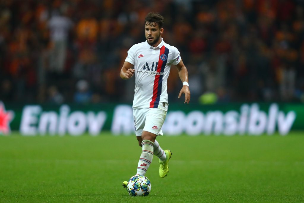 Calciomercato Napoli, piace Juan Bernat