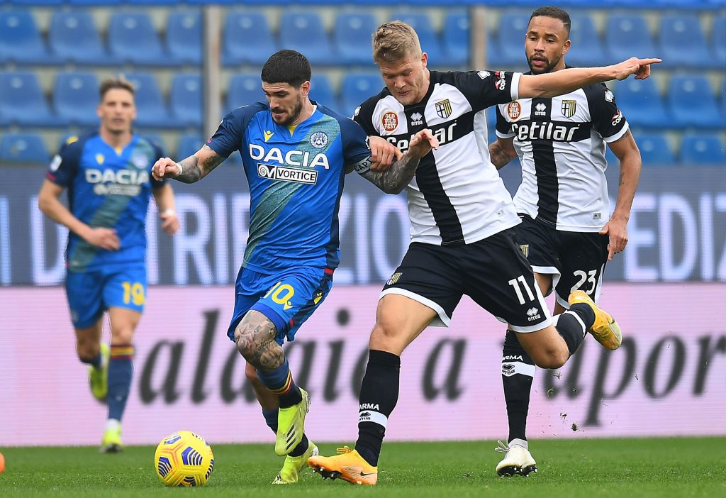 De Paul e Cornelius in azione durante Parma-Udinese