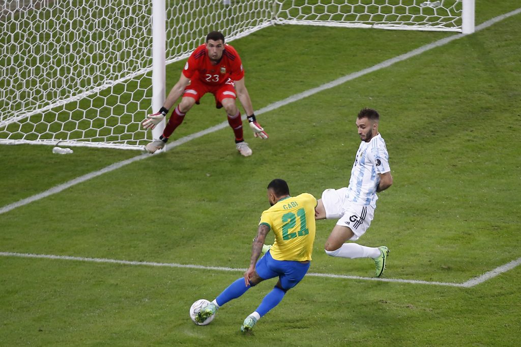 Pezzella e Gabi