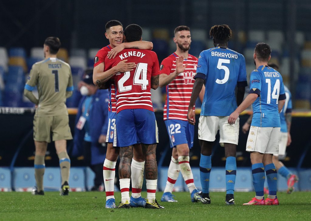 Kenedy e Perez